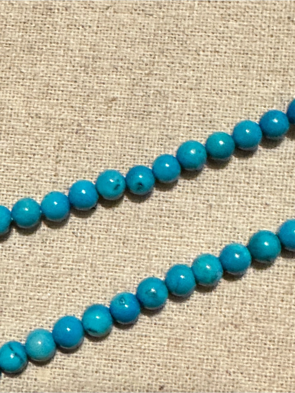 Vintage | Necklace | Vintage Turquoise Bead Necklace | One - Picture 4 of 5